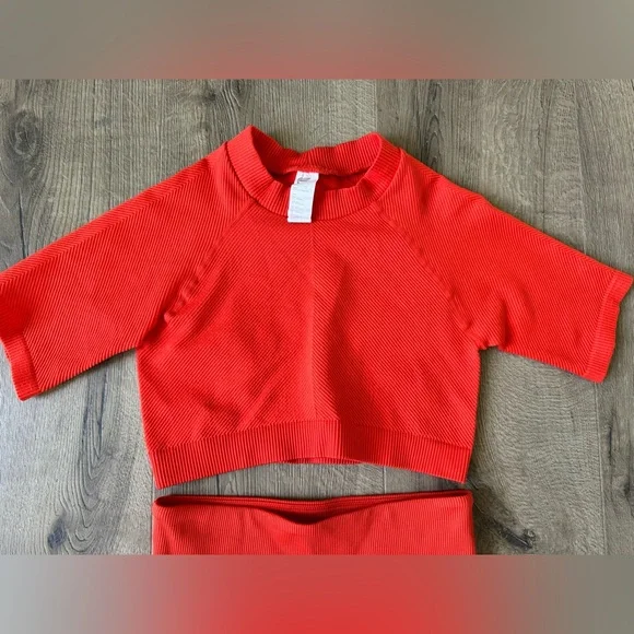 Fabletics Matching Set - Picture 4 of 6